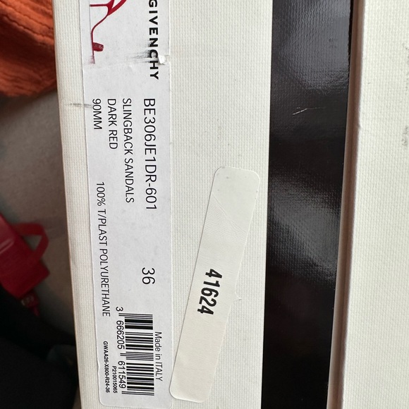 Authentic Givenchy shoes - Picture 8 of 8